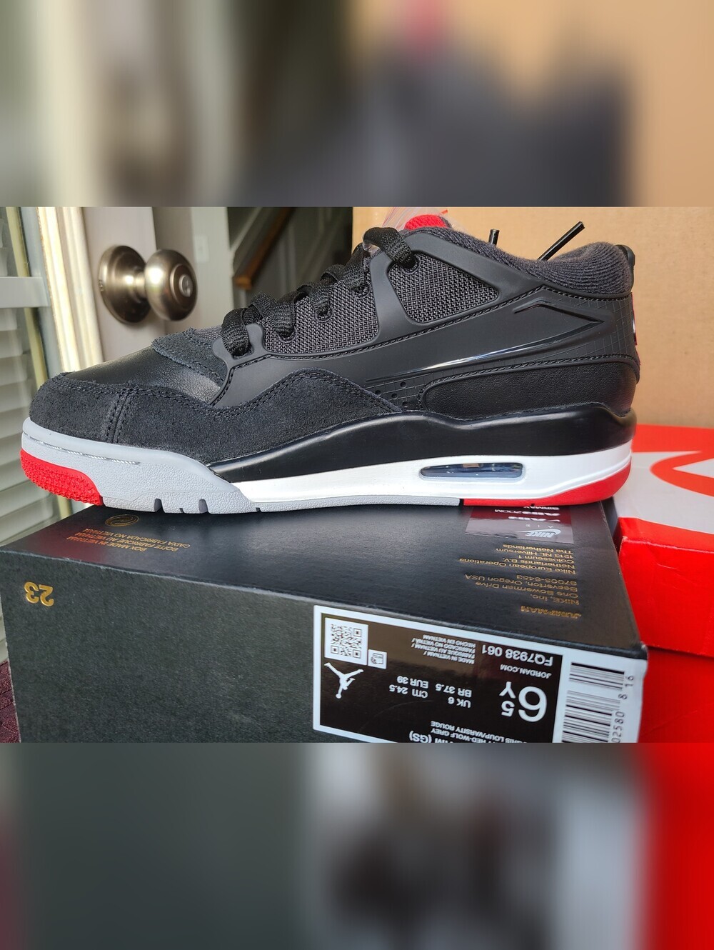 New Jordan 4 RM (GS) Big Kids 6.5 Y women size 8 new with box no top lid